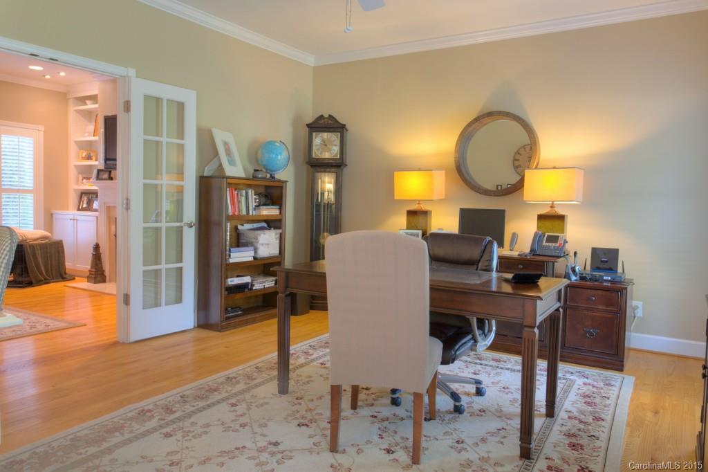 Cowans Ford Park - Residential