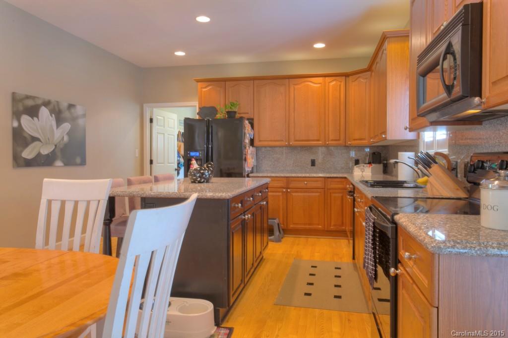 Cowans Ford Park - Residential