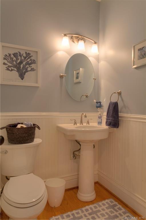 Cowans Ford Park - Residential