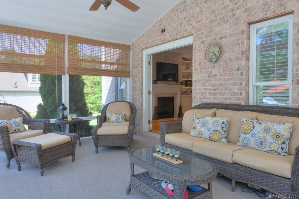 Cowans Ford Park - Residential