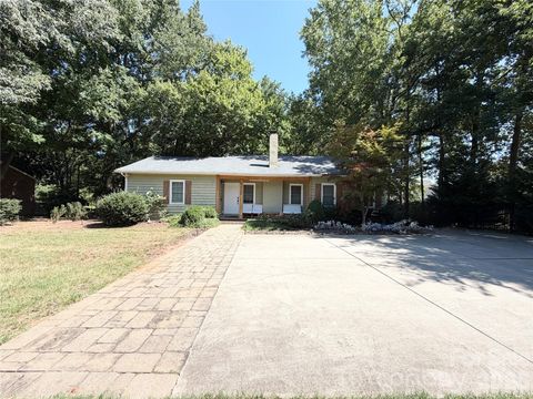 Photo of 4436 Tilley Morris Road, Matthews, NC 28105 (MLS # 4401924)