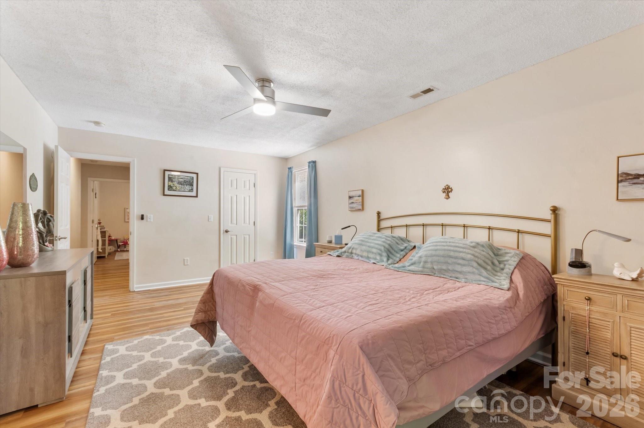 Hutchison Woods - Residential