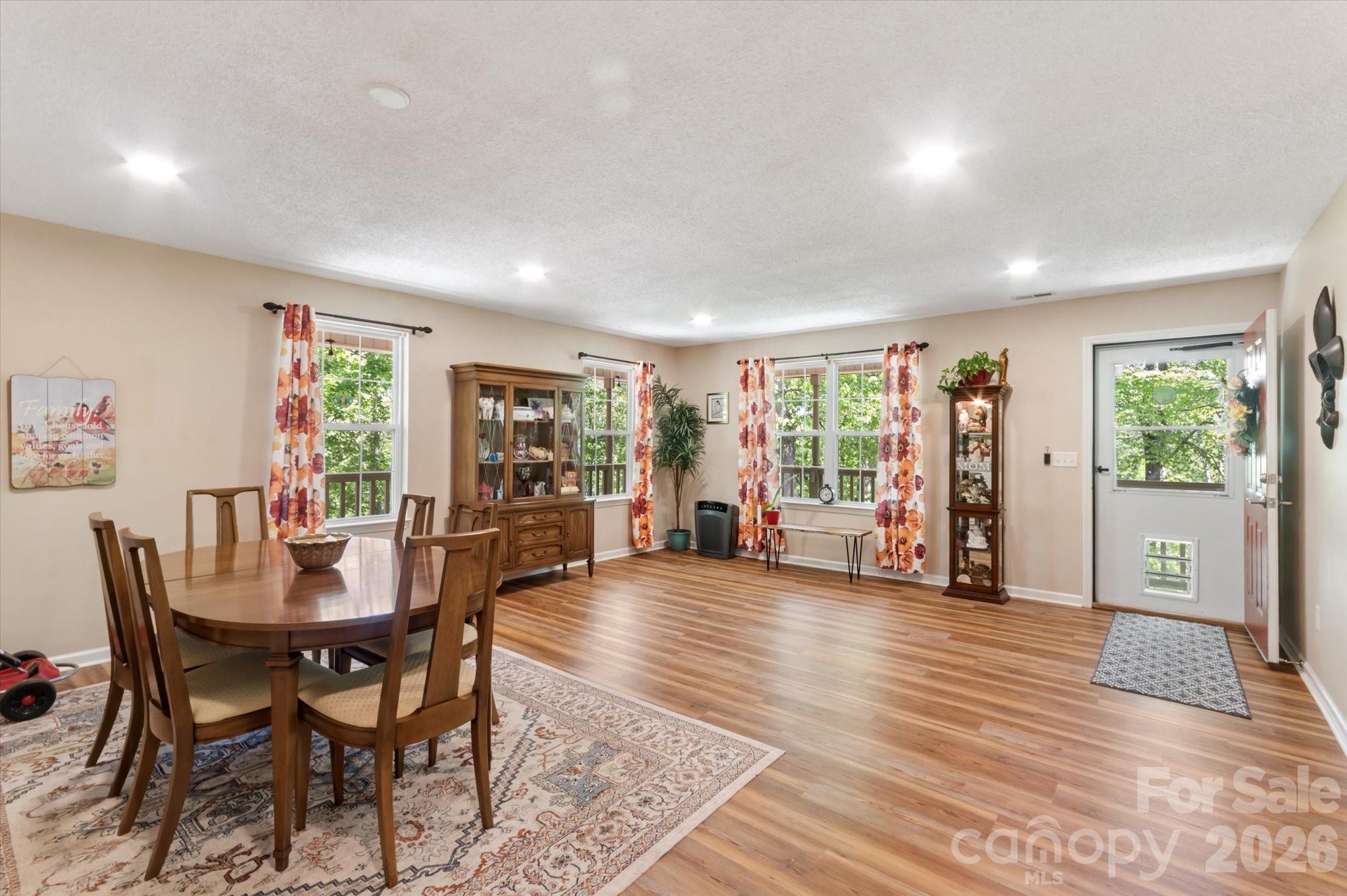 Hutchison Woods - Residential