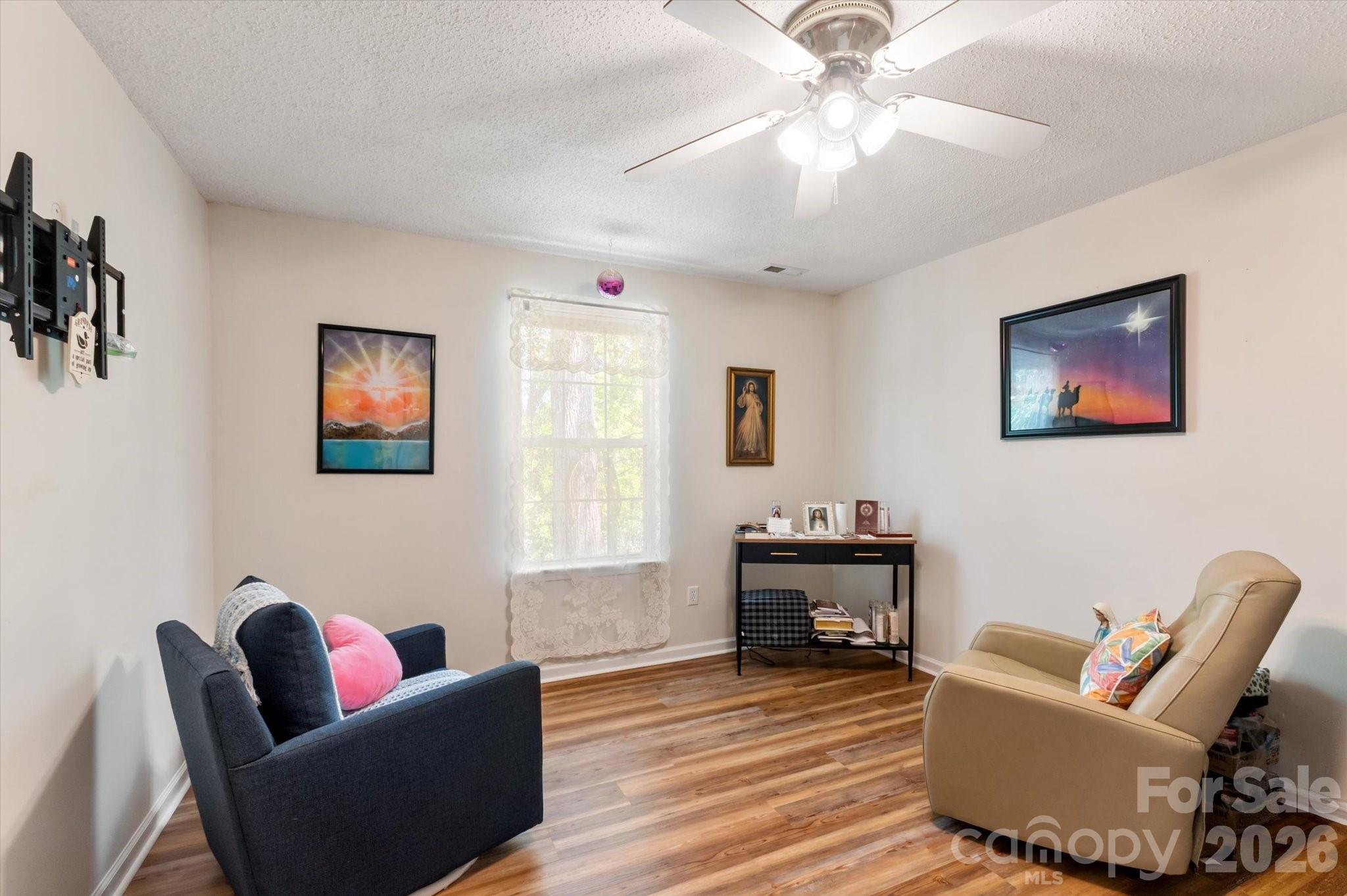 Hutchison Woods - Residential