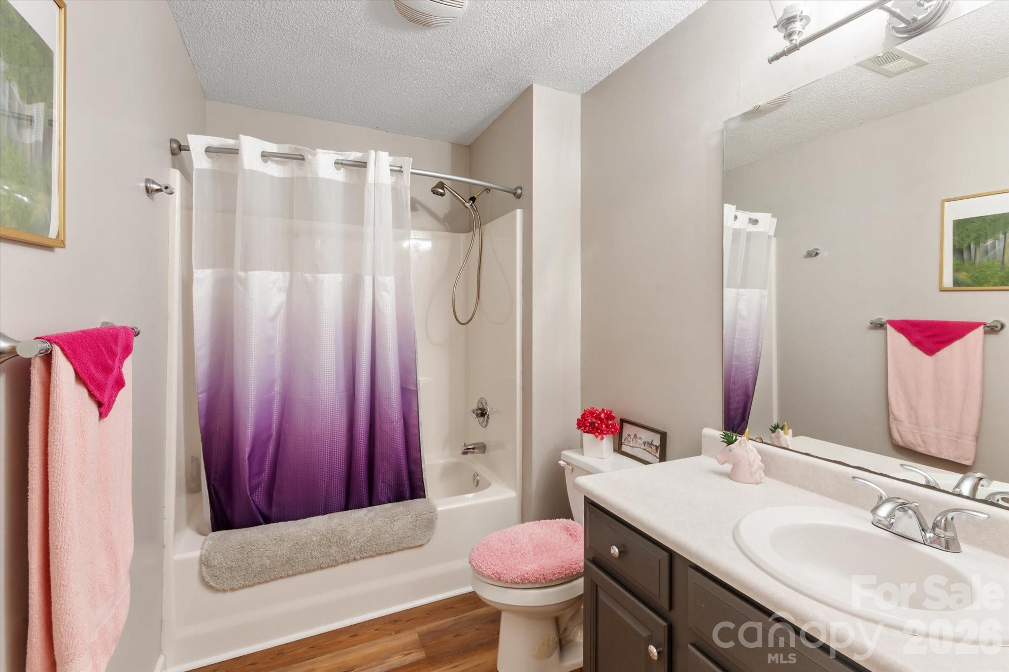 Hutchison Woods - Residential