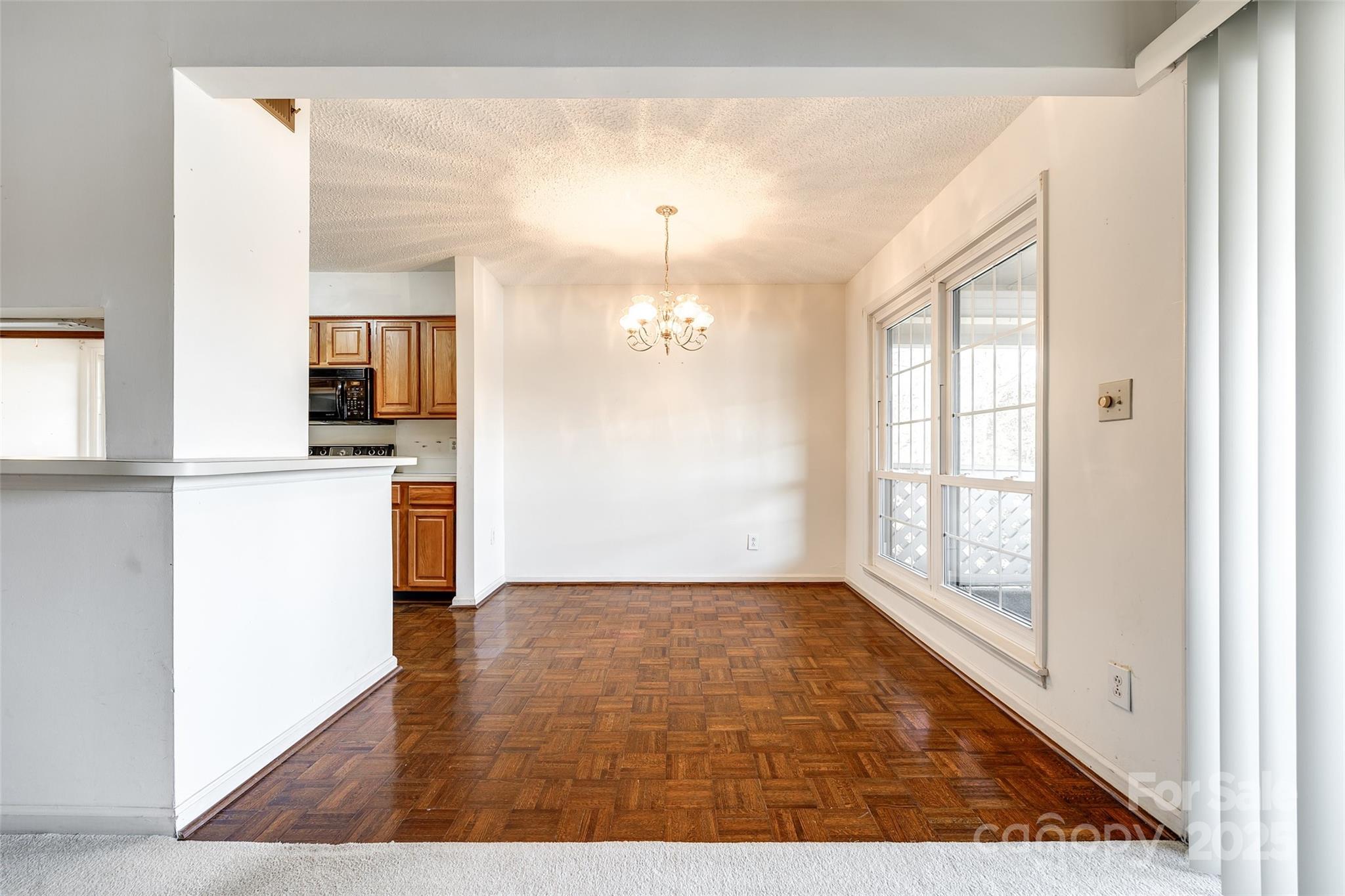 Harris Lake - Residential