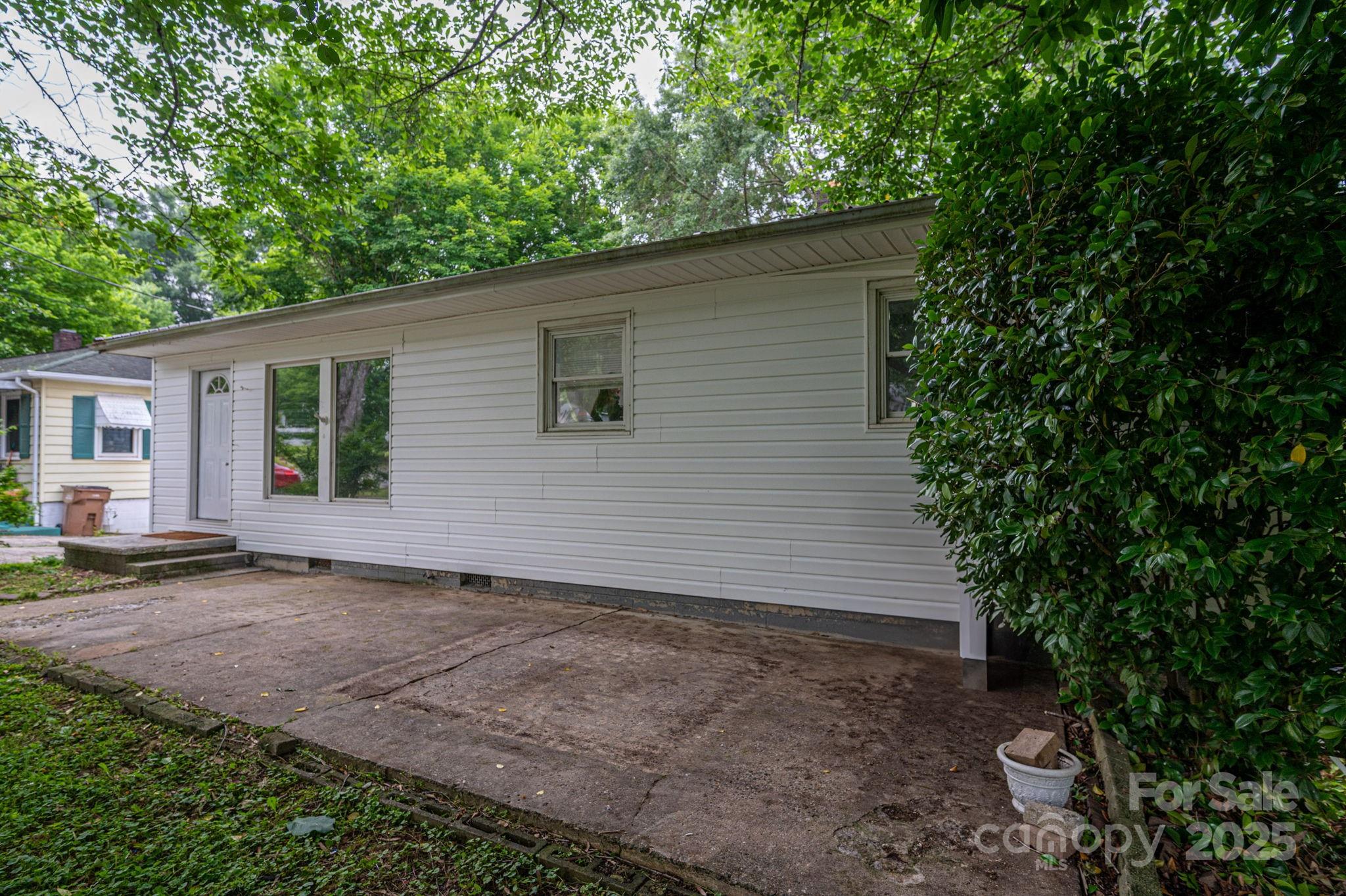 535 Norman Fair Avenue