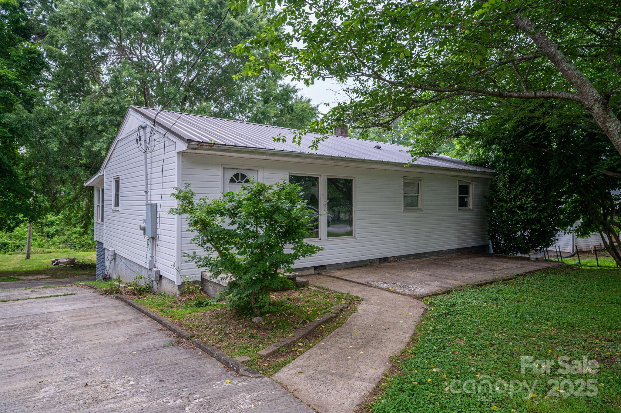 535 Norman Fair Avenue