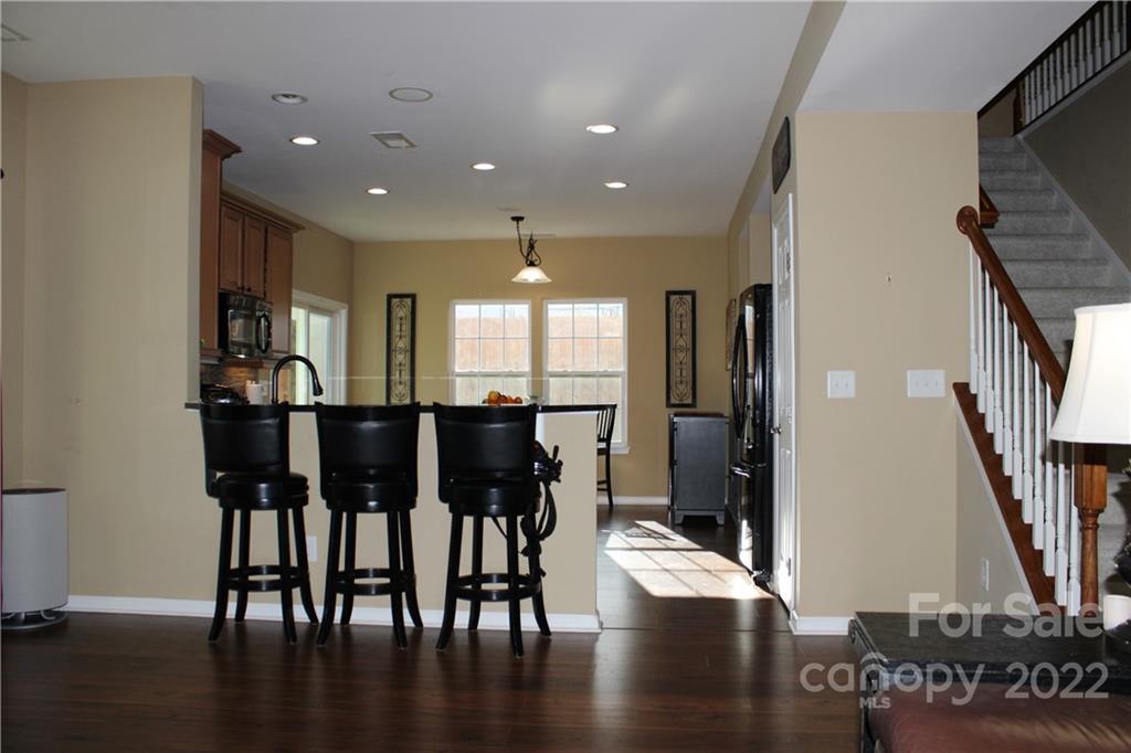 Curtis Pond - Residential