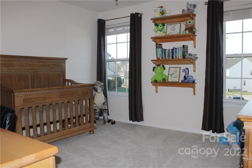 Curtis Pond - Residential