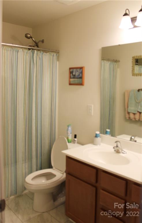 Curtis Pond - Residential