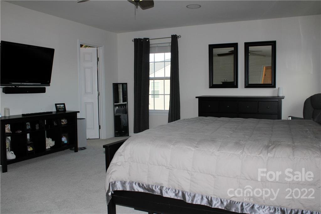 Curtis Pond - Residential