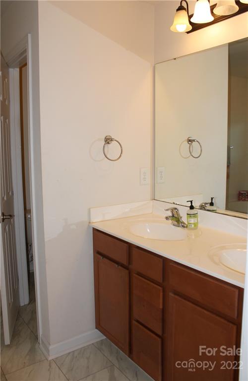 Curtis Pond - Residential