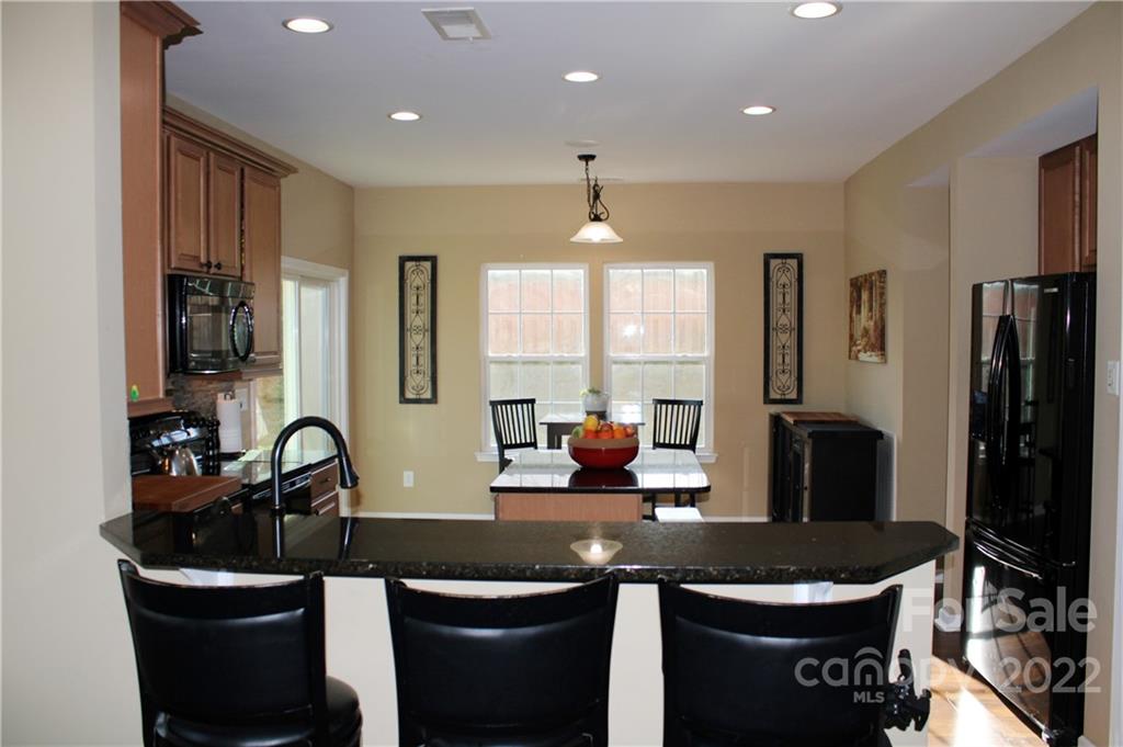 Curtis Pond - Residential