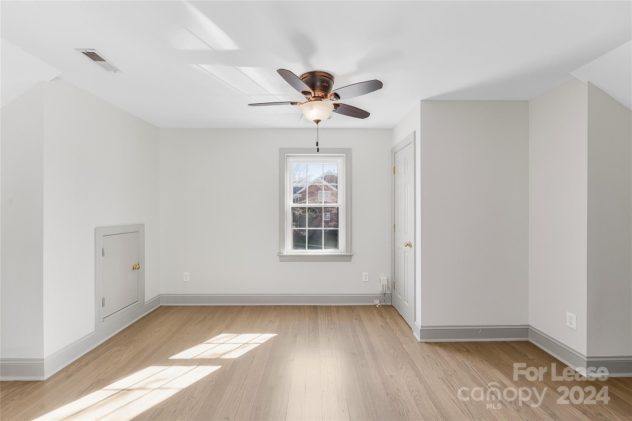 Beverly Crest - Residential Lease