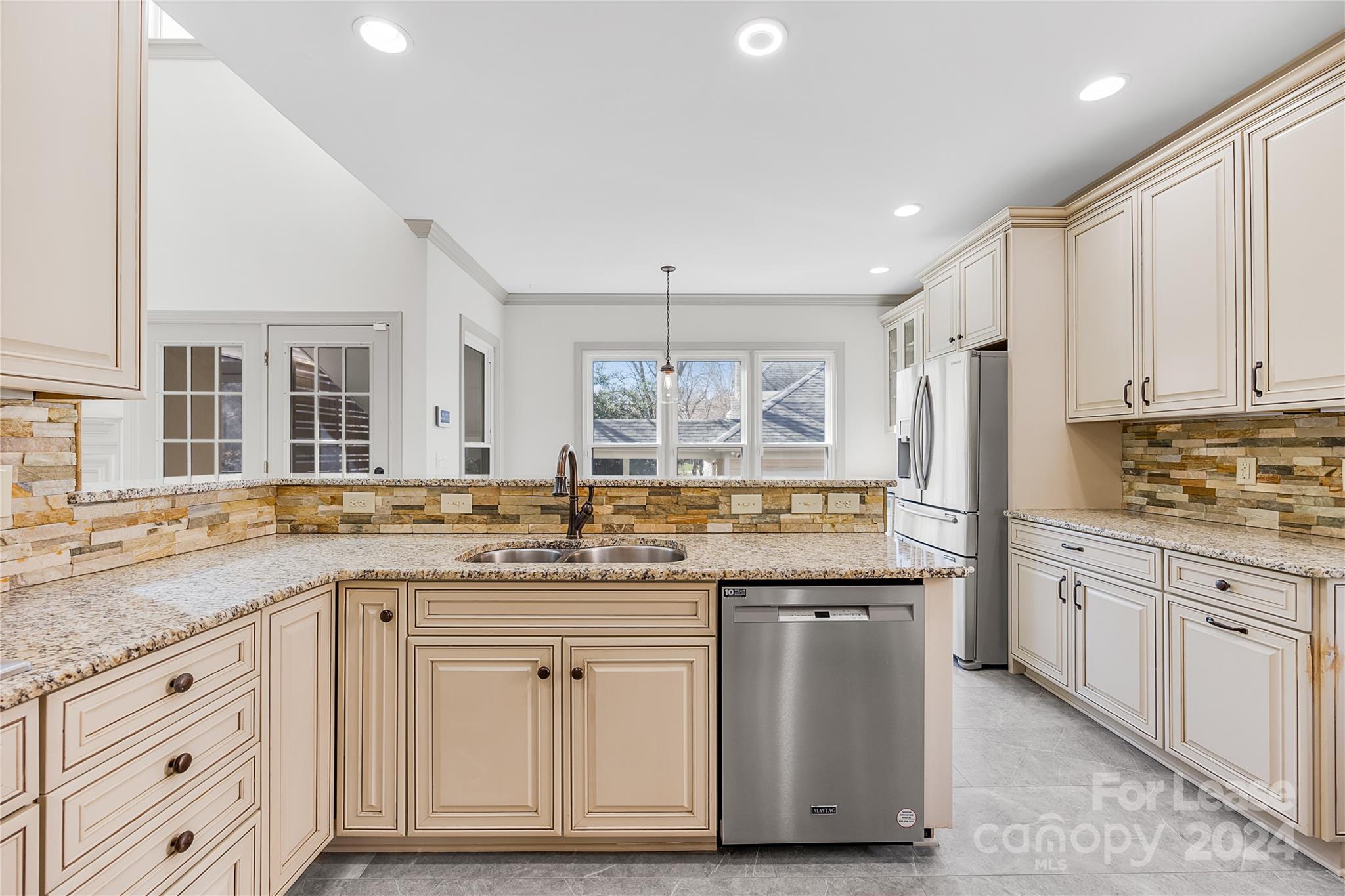 Beverly Crest - Residential Lease