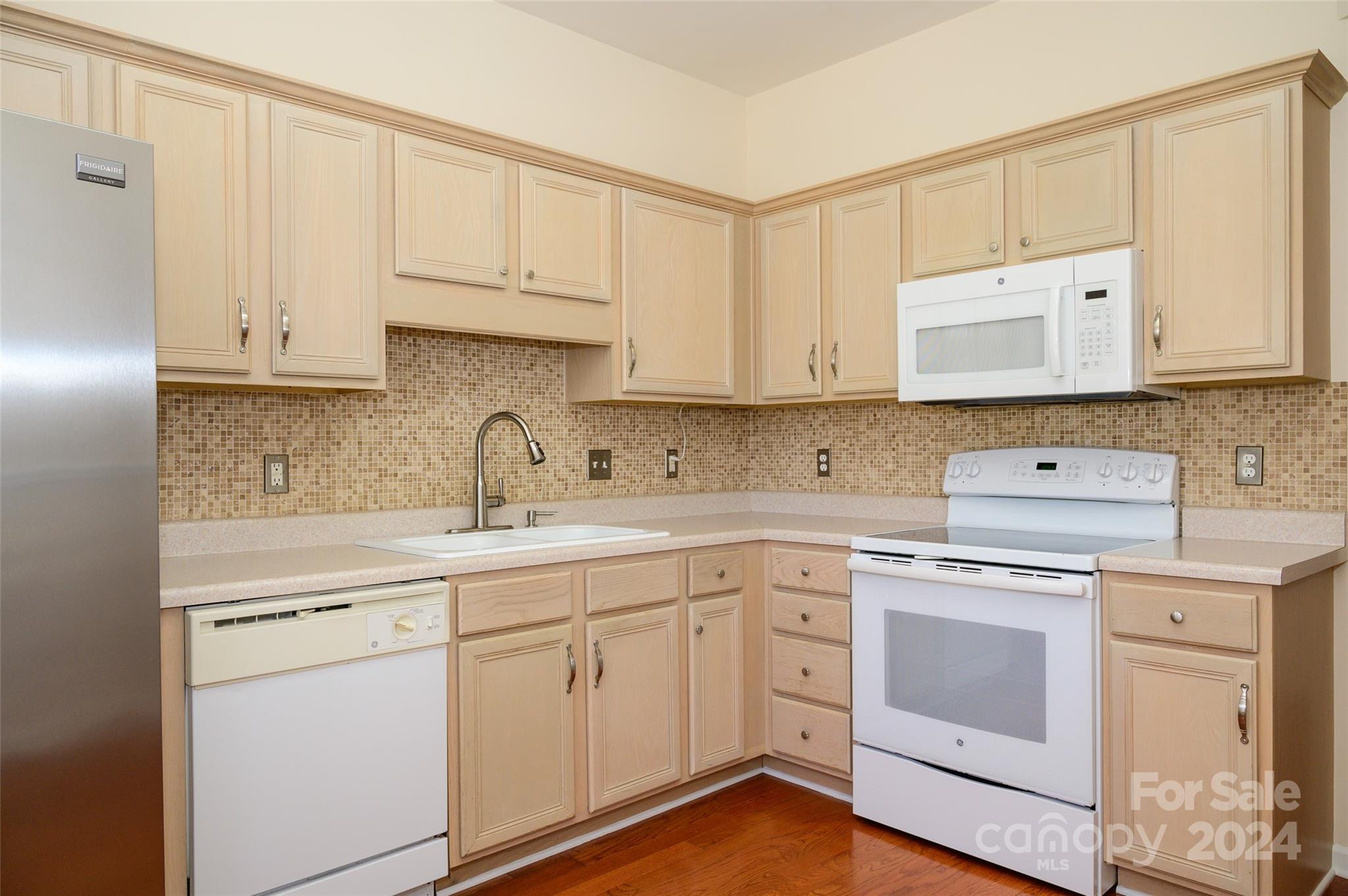 Oakhurst - Residential