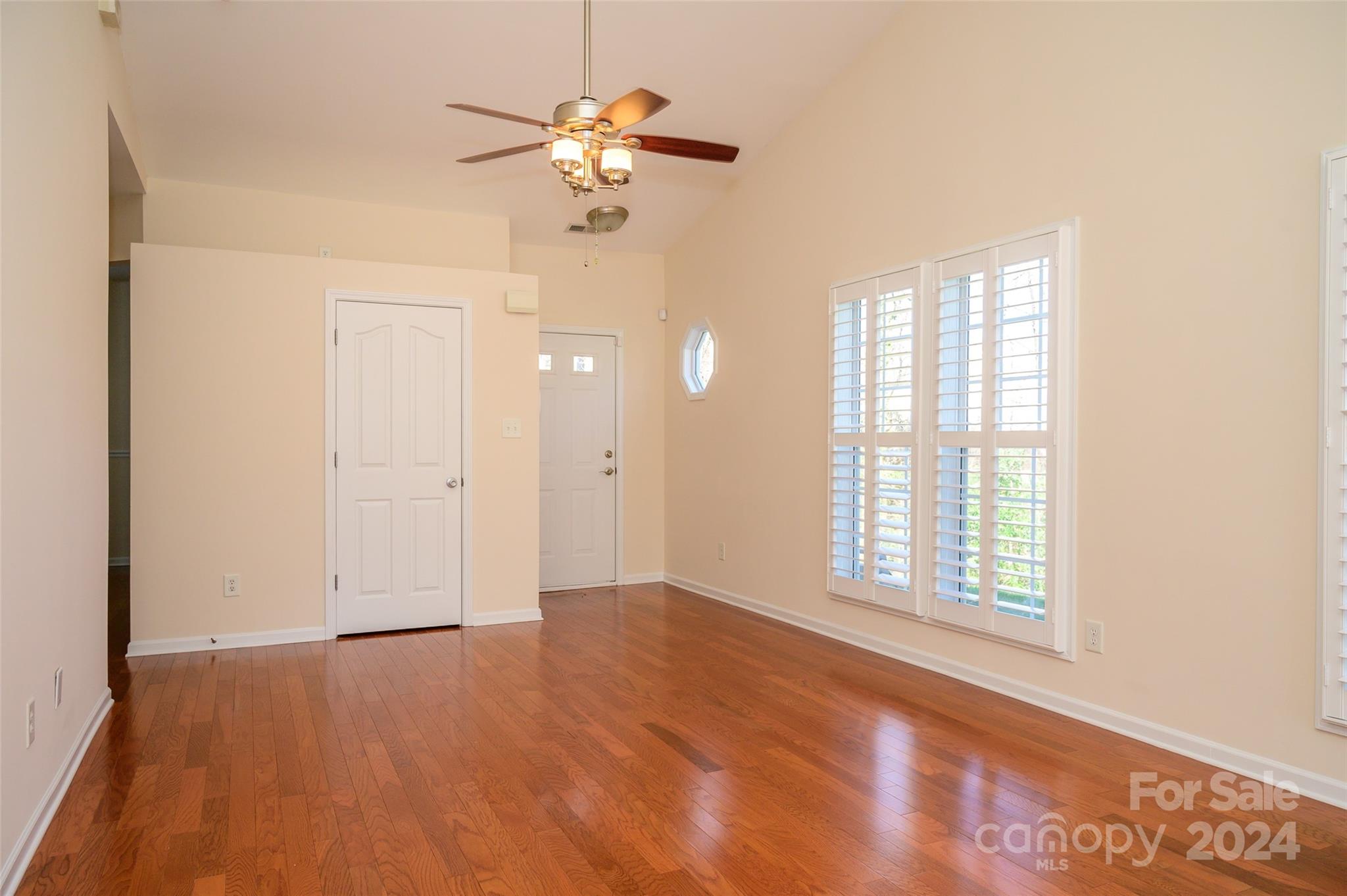 Oakhurst - Residential