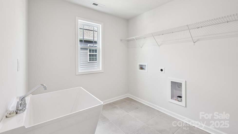 2882 Atwater Pond Circle