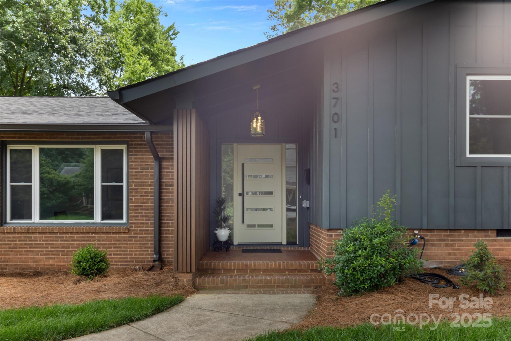 3701 Table Rock Road