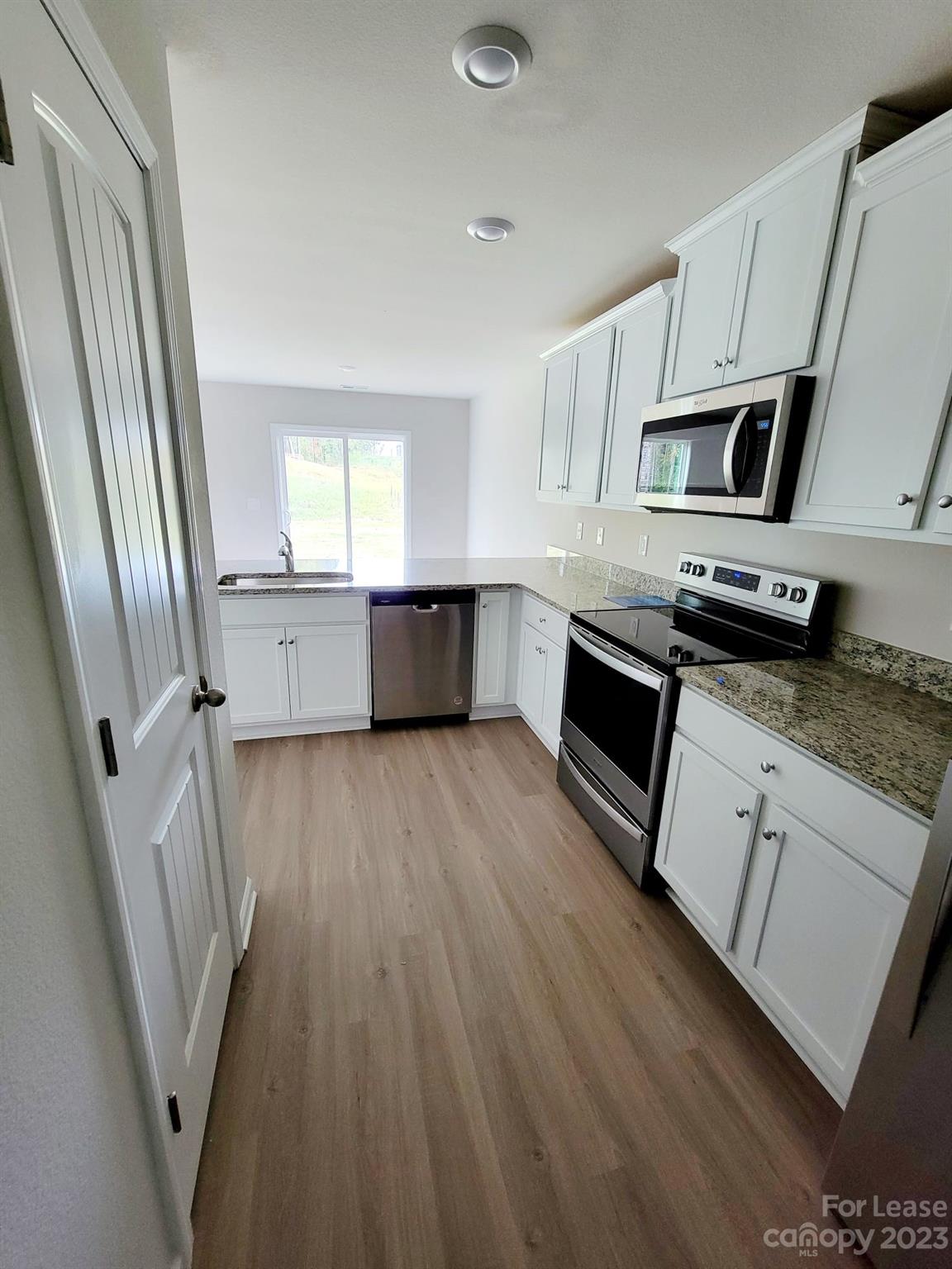 Mckee Creek Village - Residential Lease