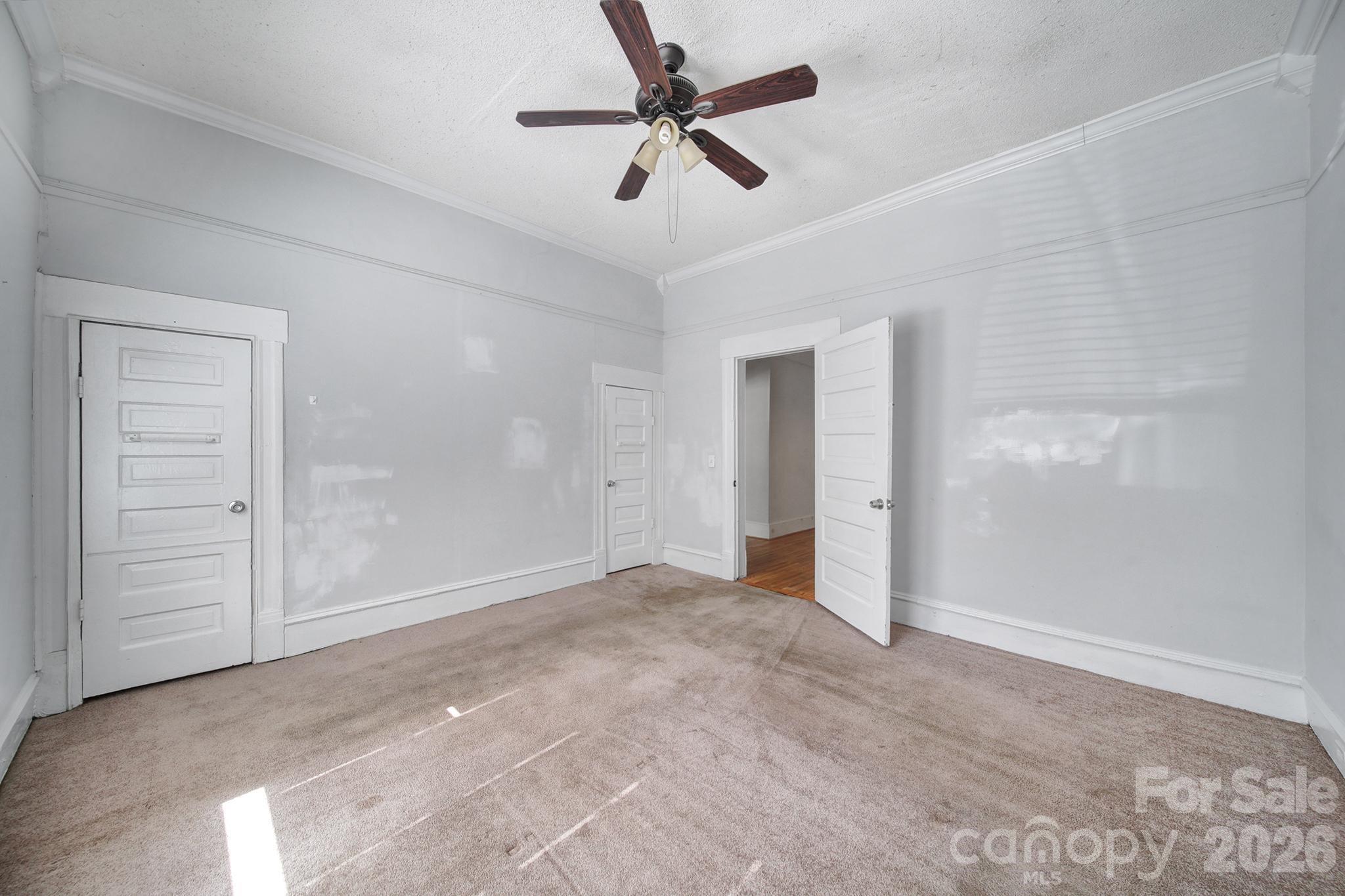 Villa Heights - Residential