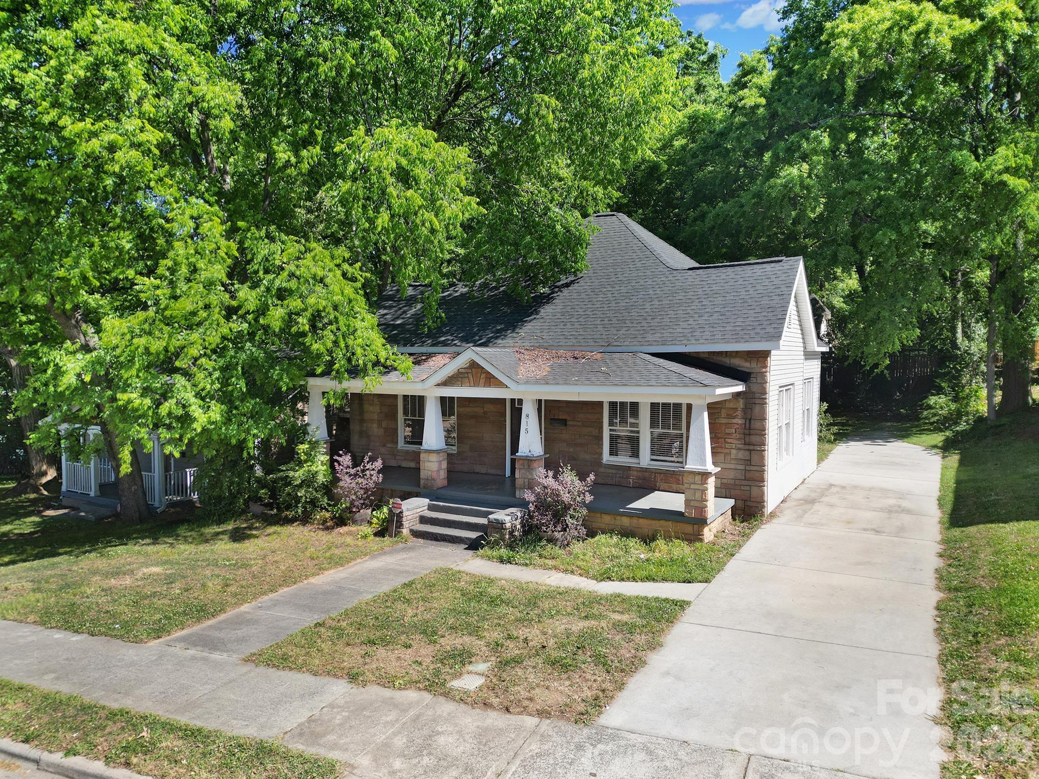 Villa Heights - Residential