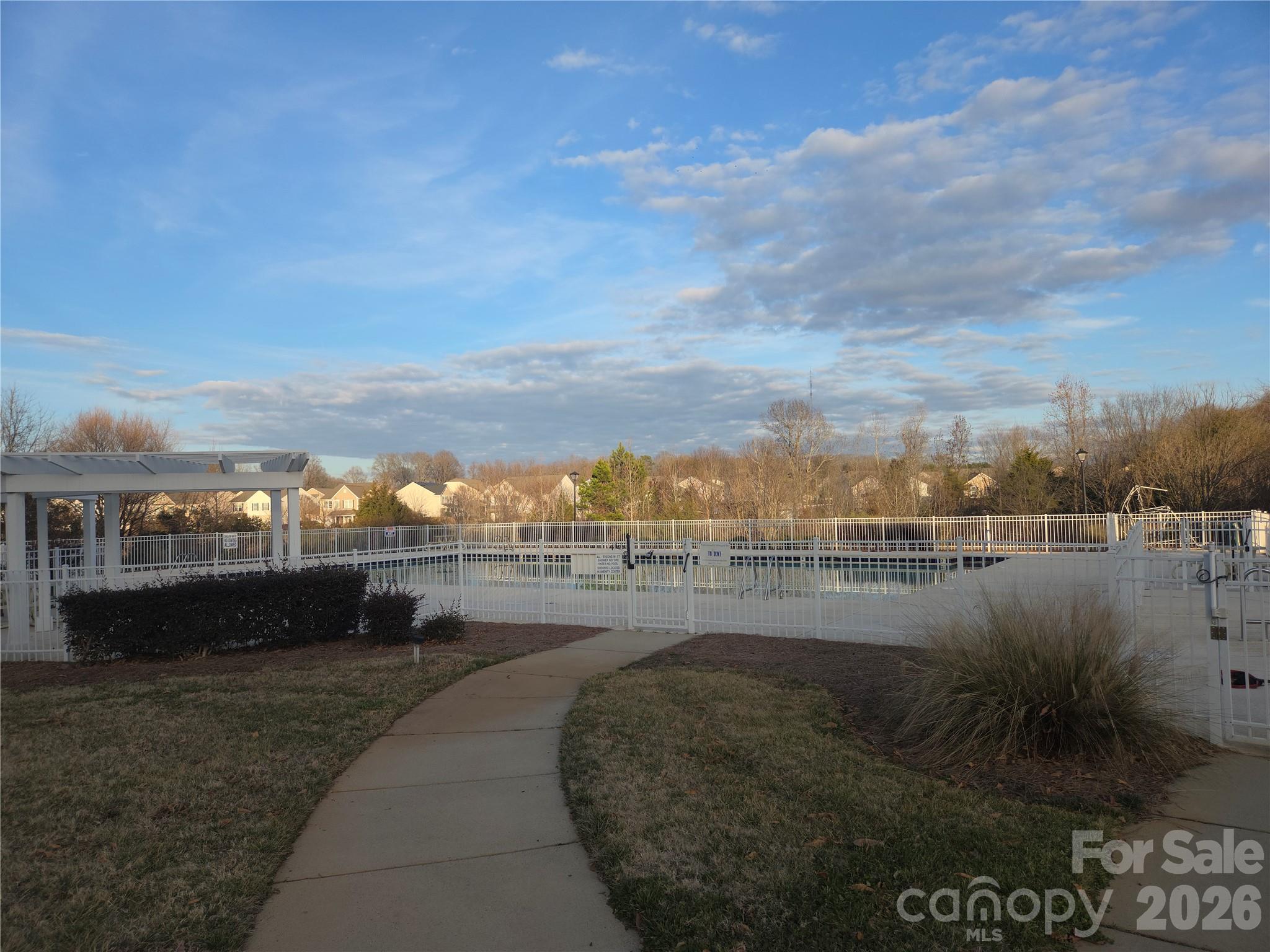 Seven Oaks - Residential