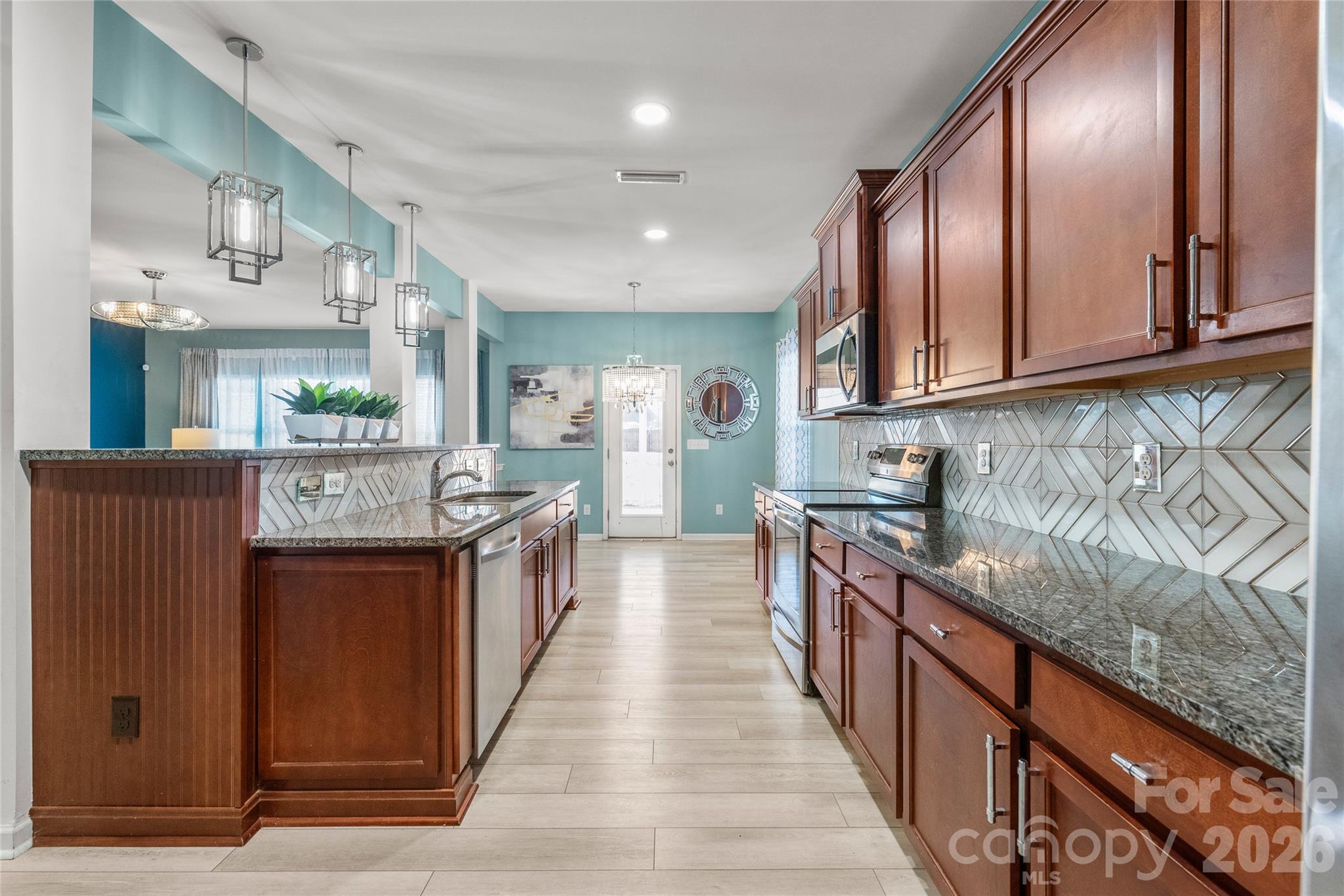 Seven Oaks - Residential