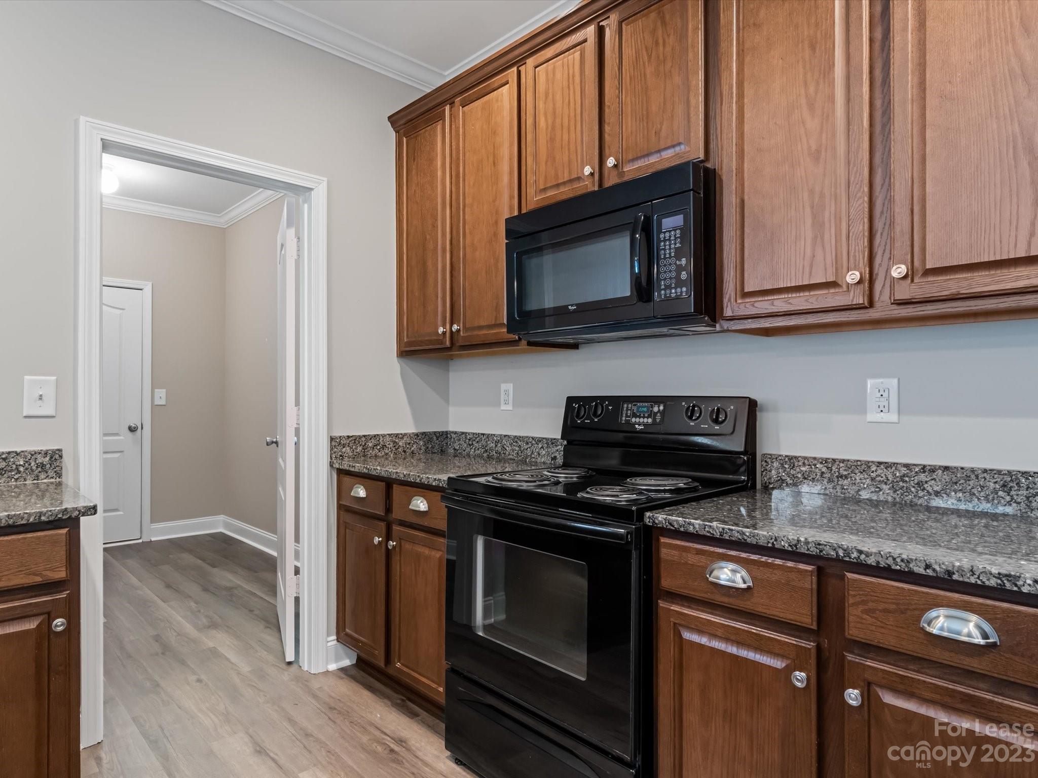 Monteith Park - Residential Lease