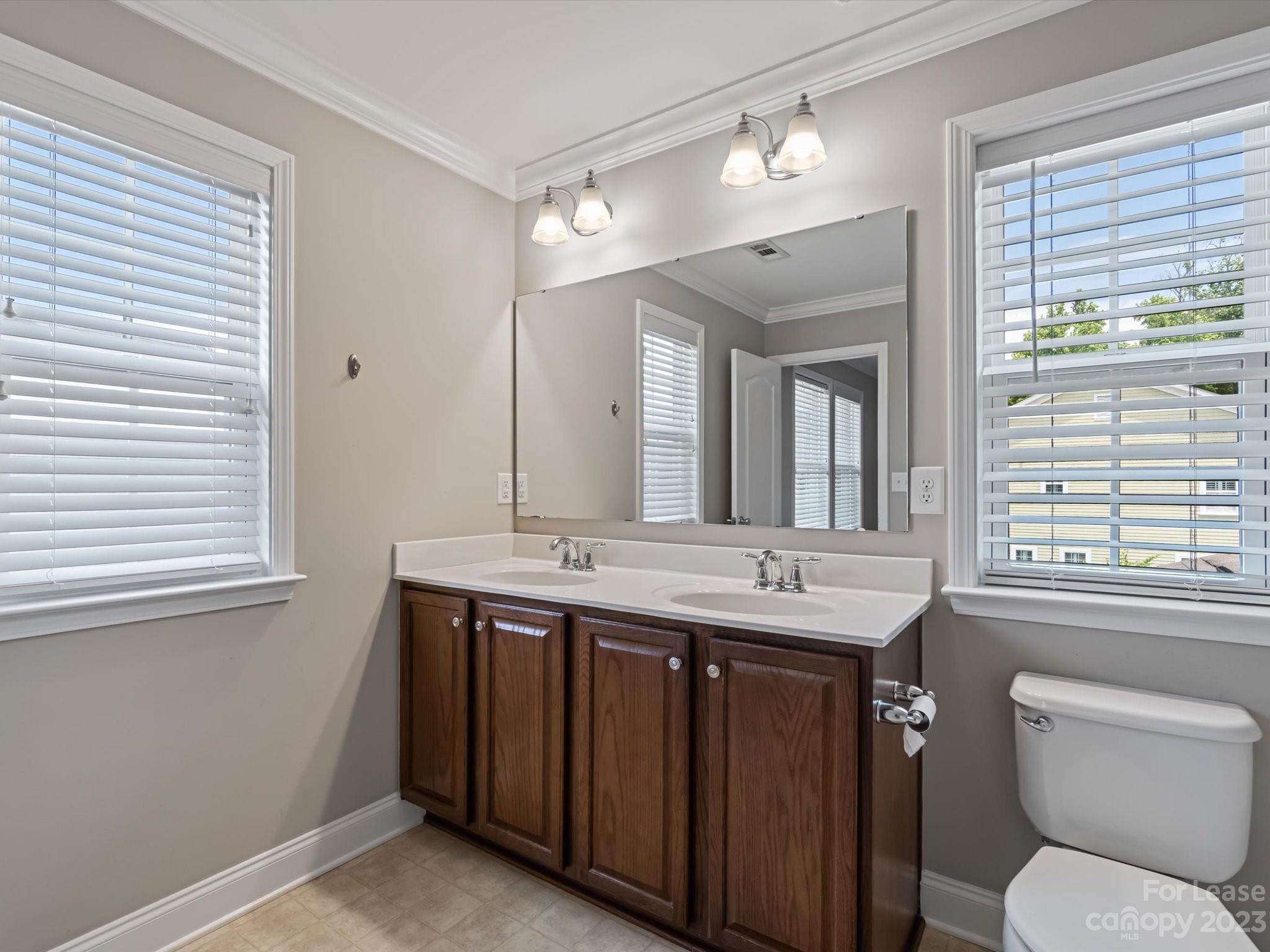 Monteith Park - Residential Lease