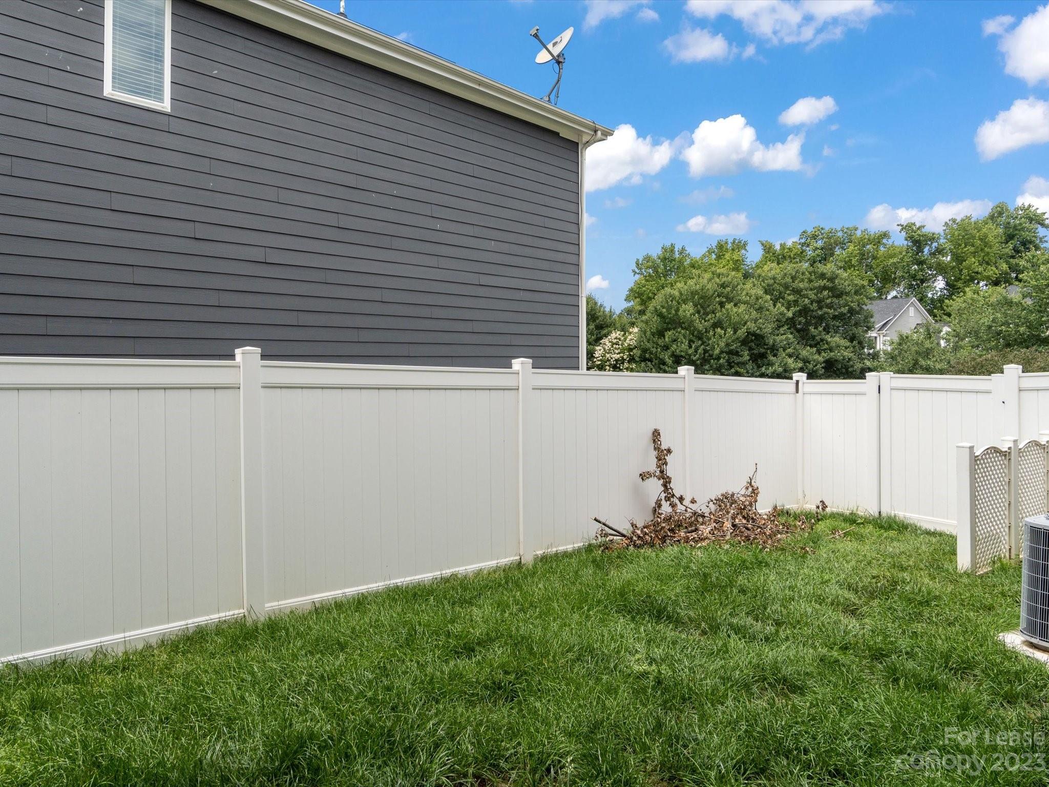 Monteith Park - Residential Lease