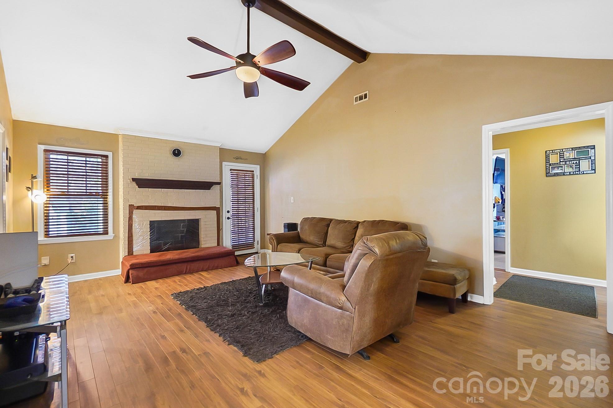 6906 Streamside Drive