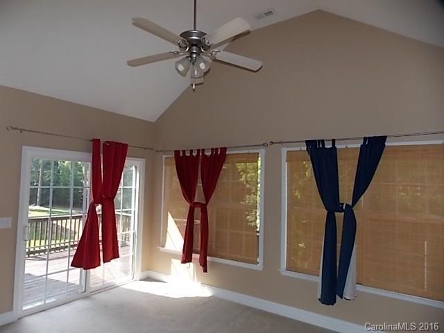 Cobblestone Village - Residential