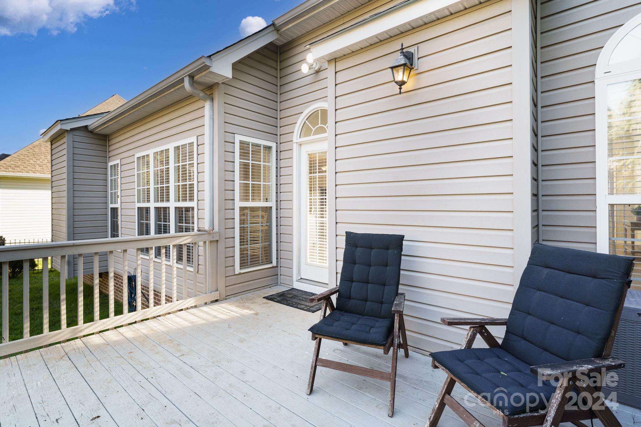 Seven Oaks - Residential