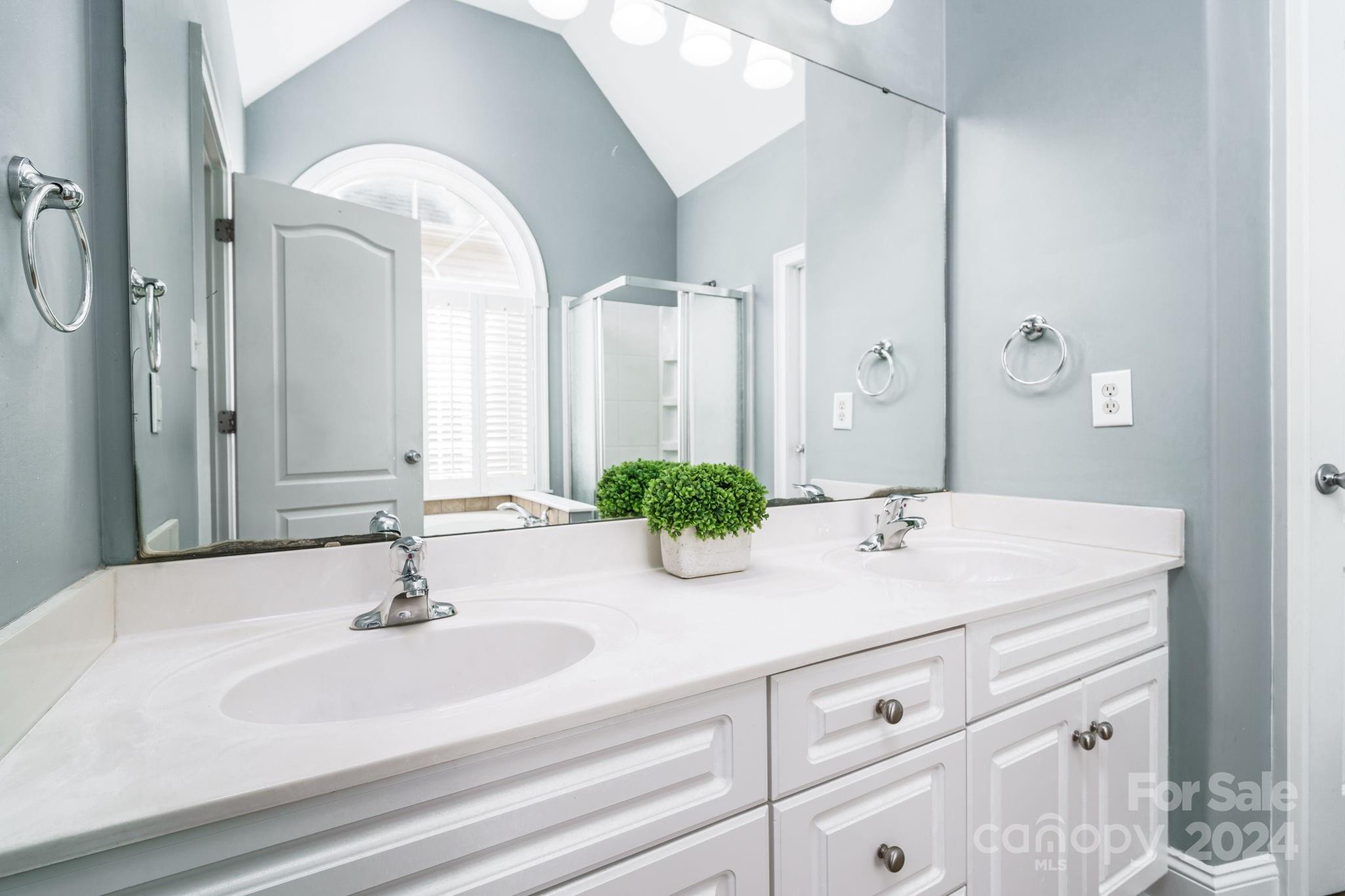 Seven Oaks - Residential