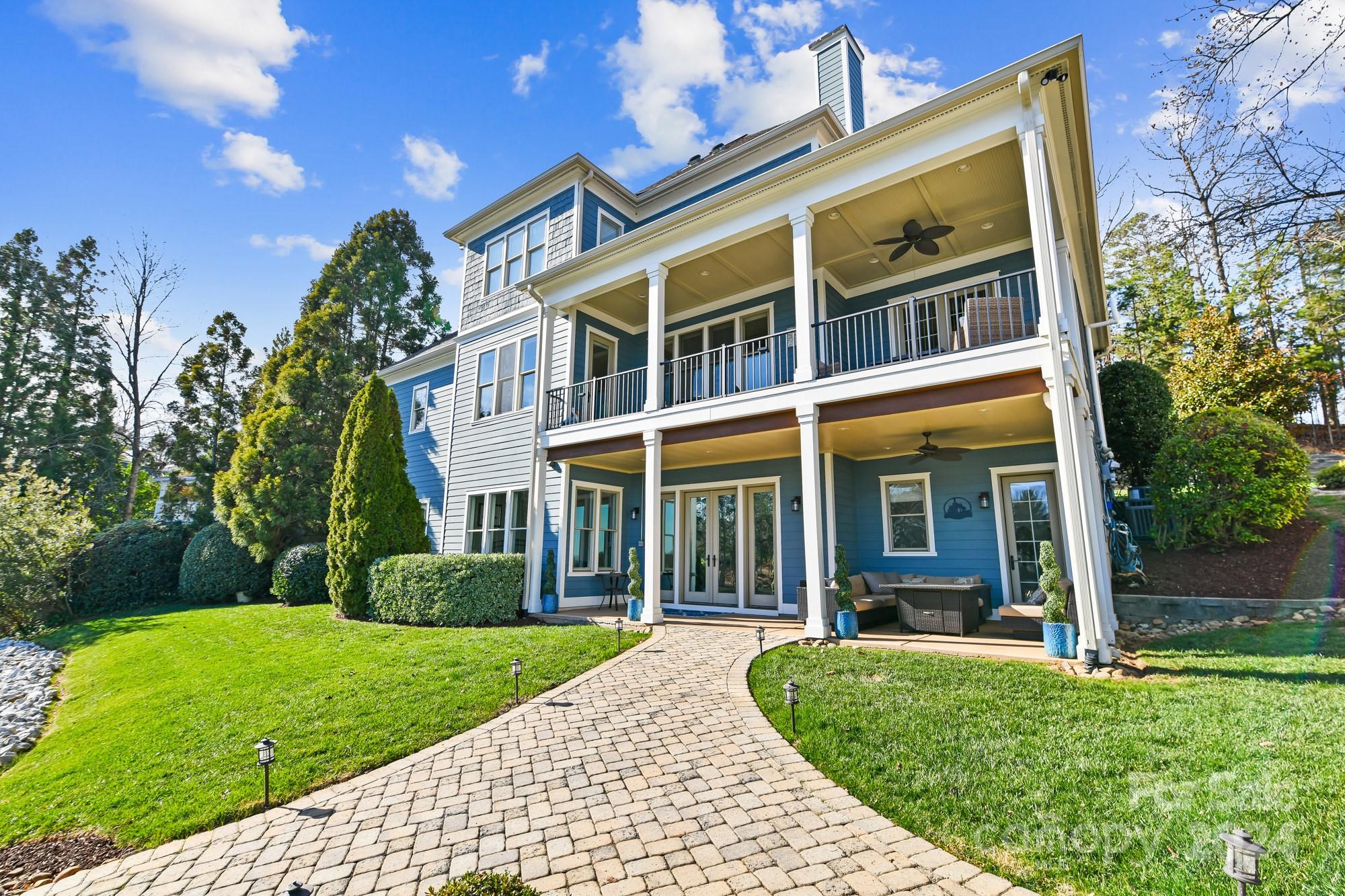 Pointe Regatta - Residential