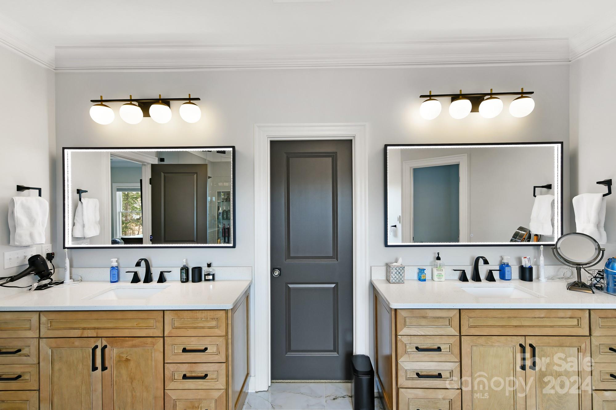 Pointe Regatta - Residential