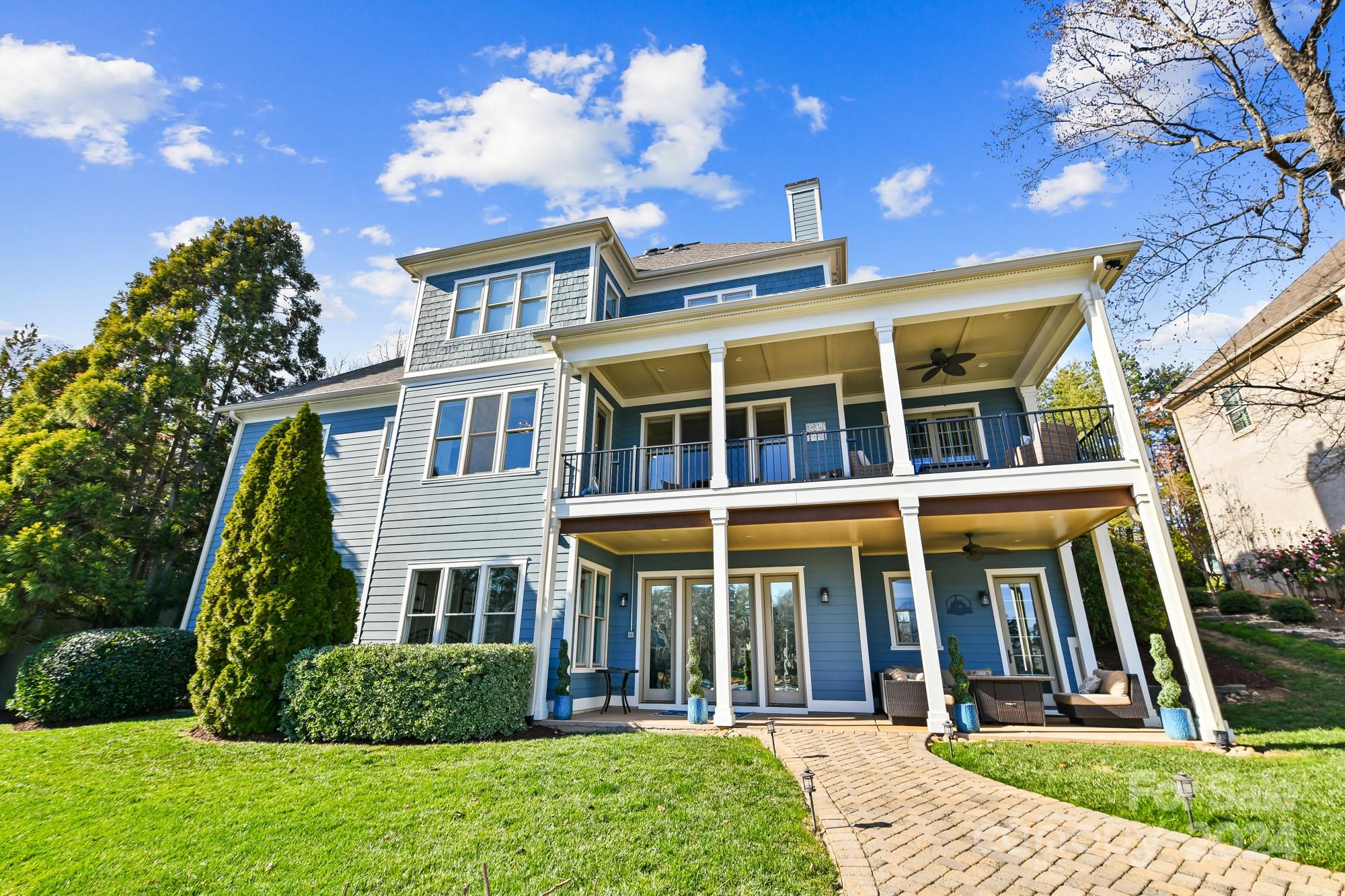 Pointe Regatta - Residential