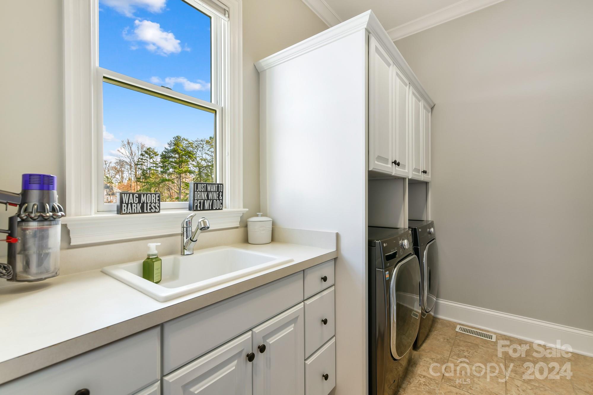 Pointe Regatta - Residential