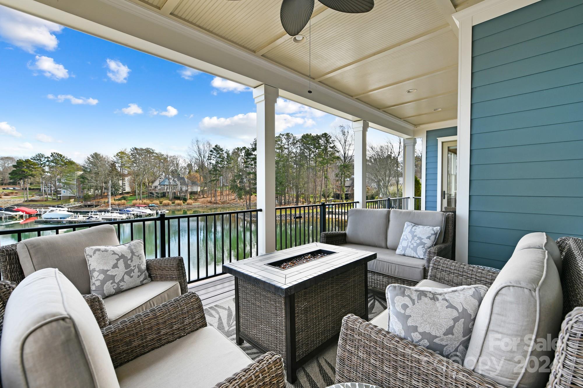 Pointe Regatta - Residential