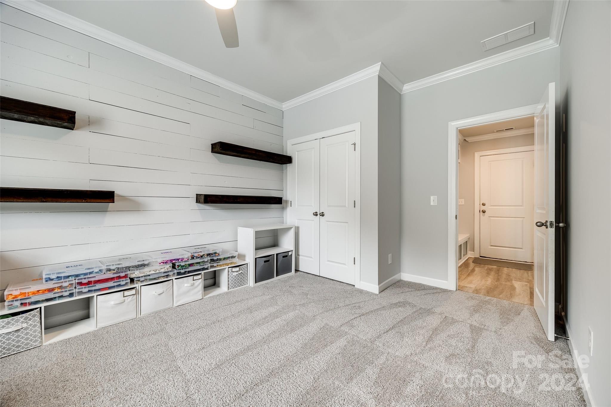 Saxon Place - Residential