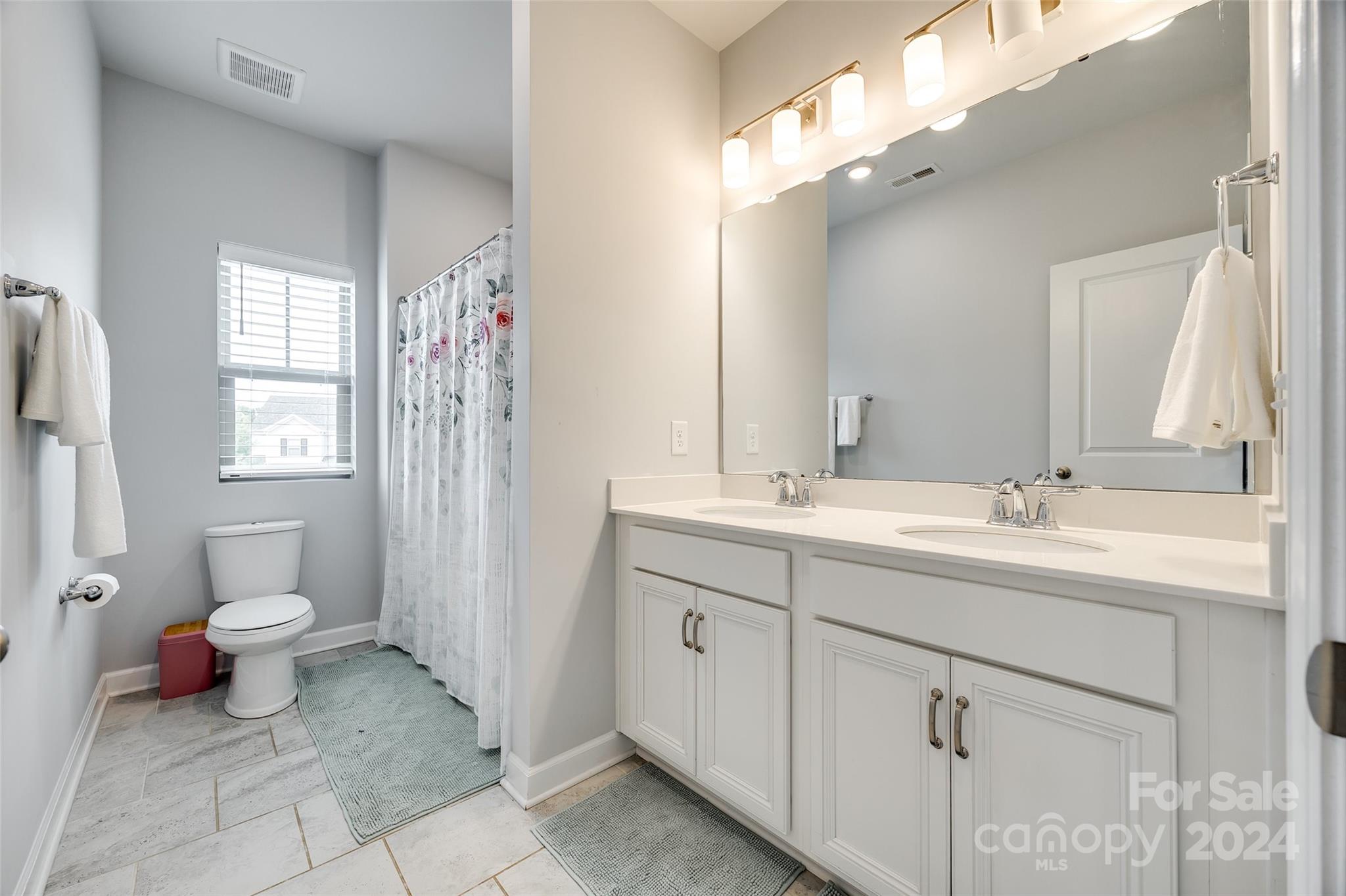 Saxon Place - Residential