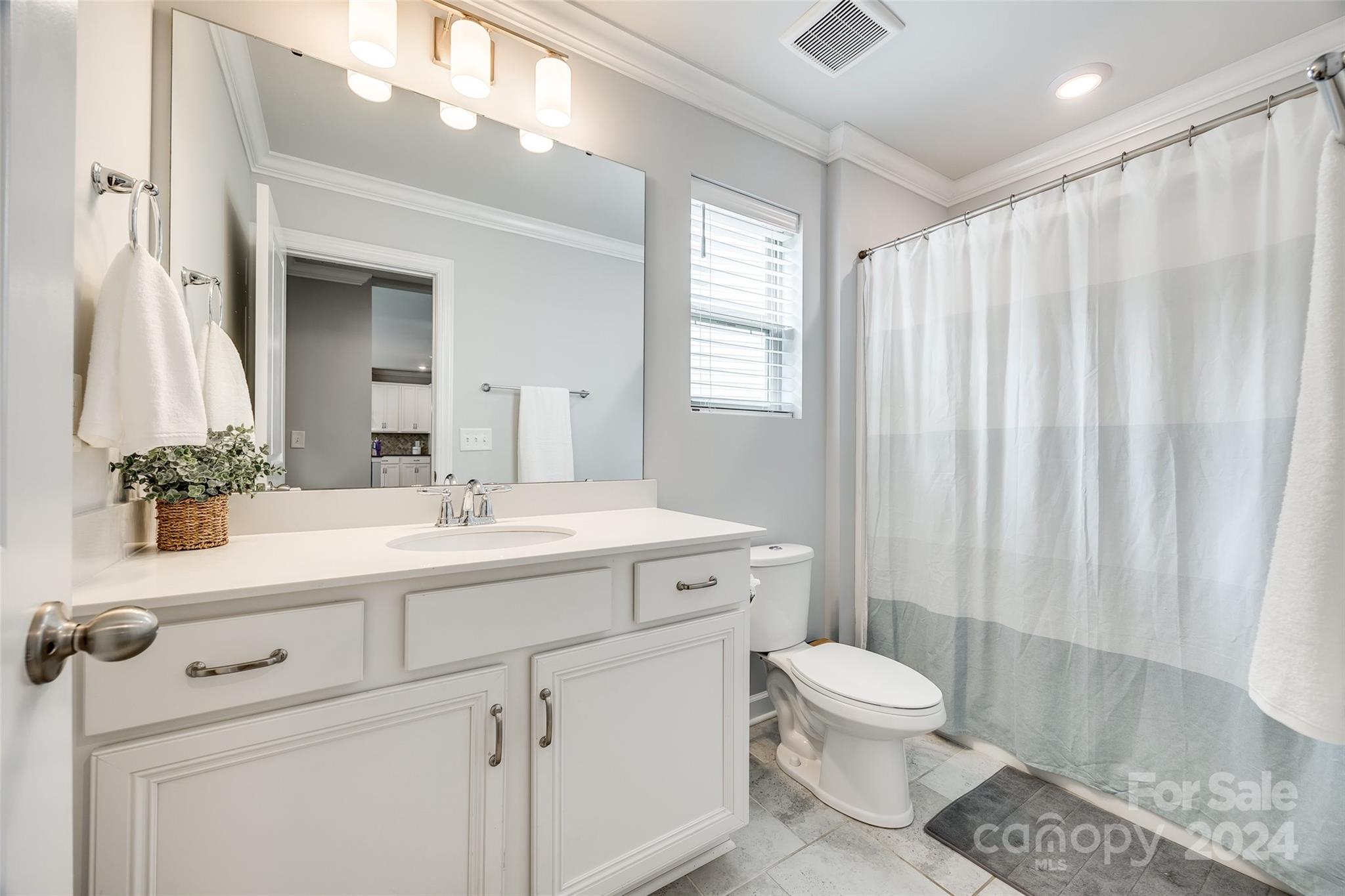 Saxon Place - Residential