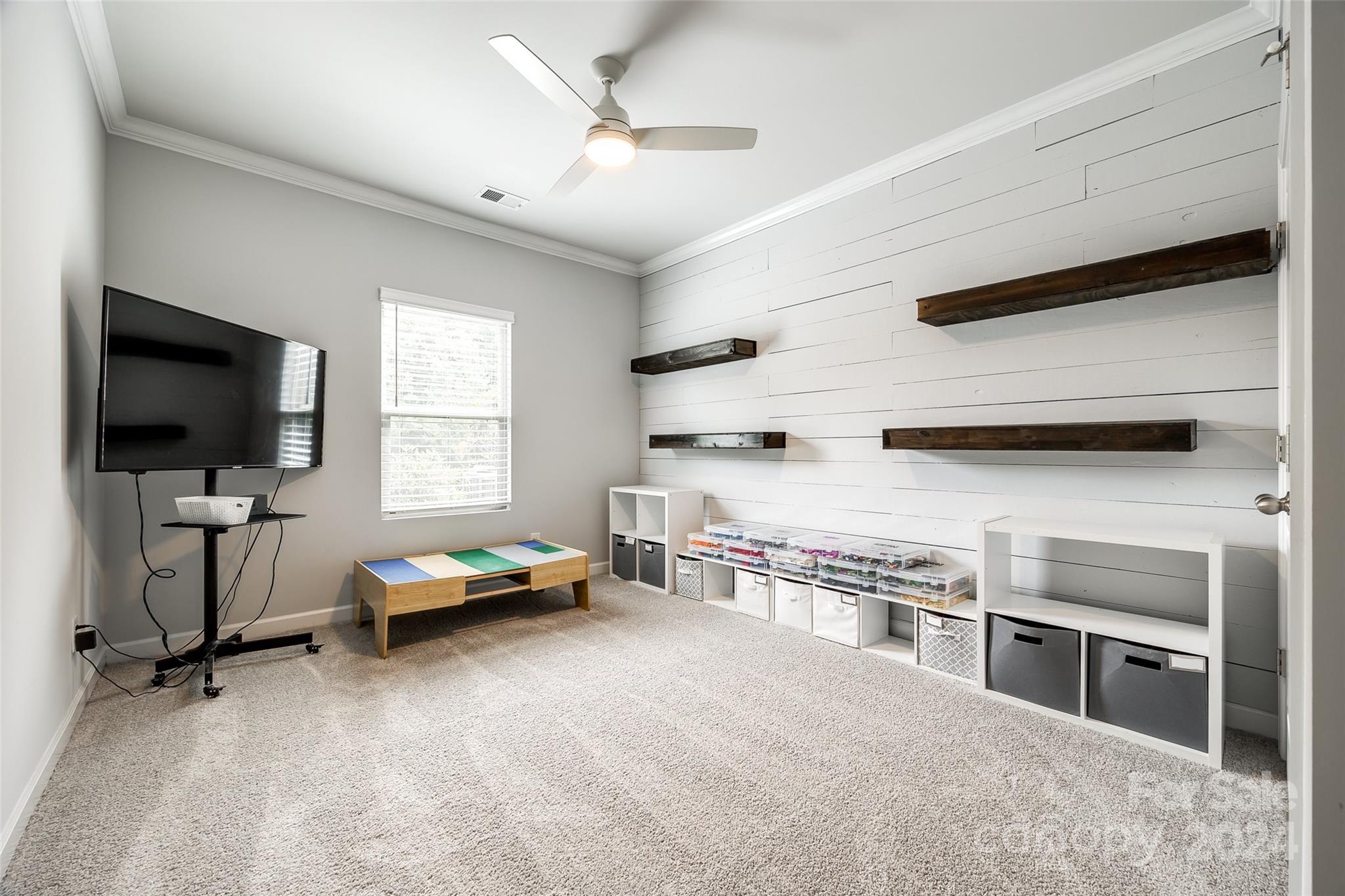 Saxon Place - Residential