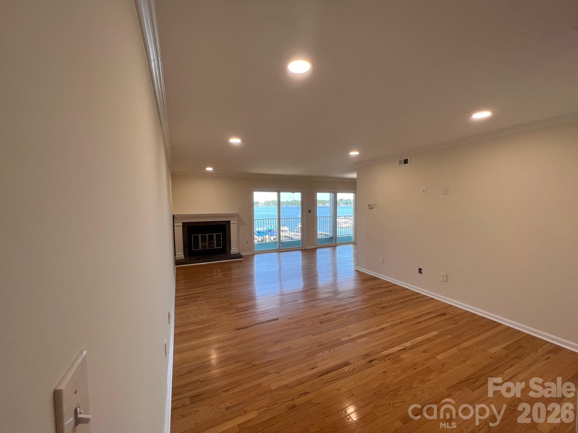 20407 Harborgate Court 400