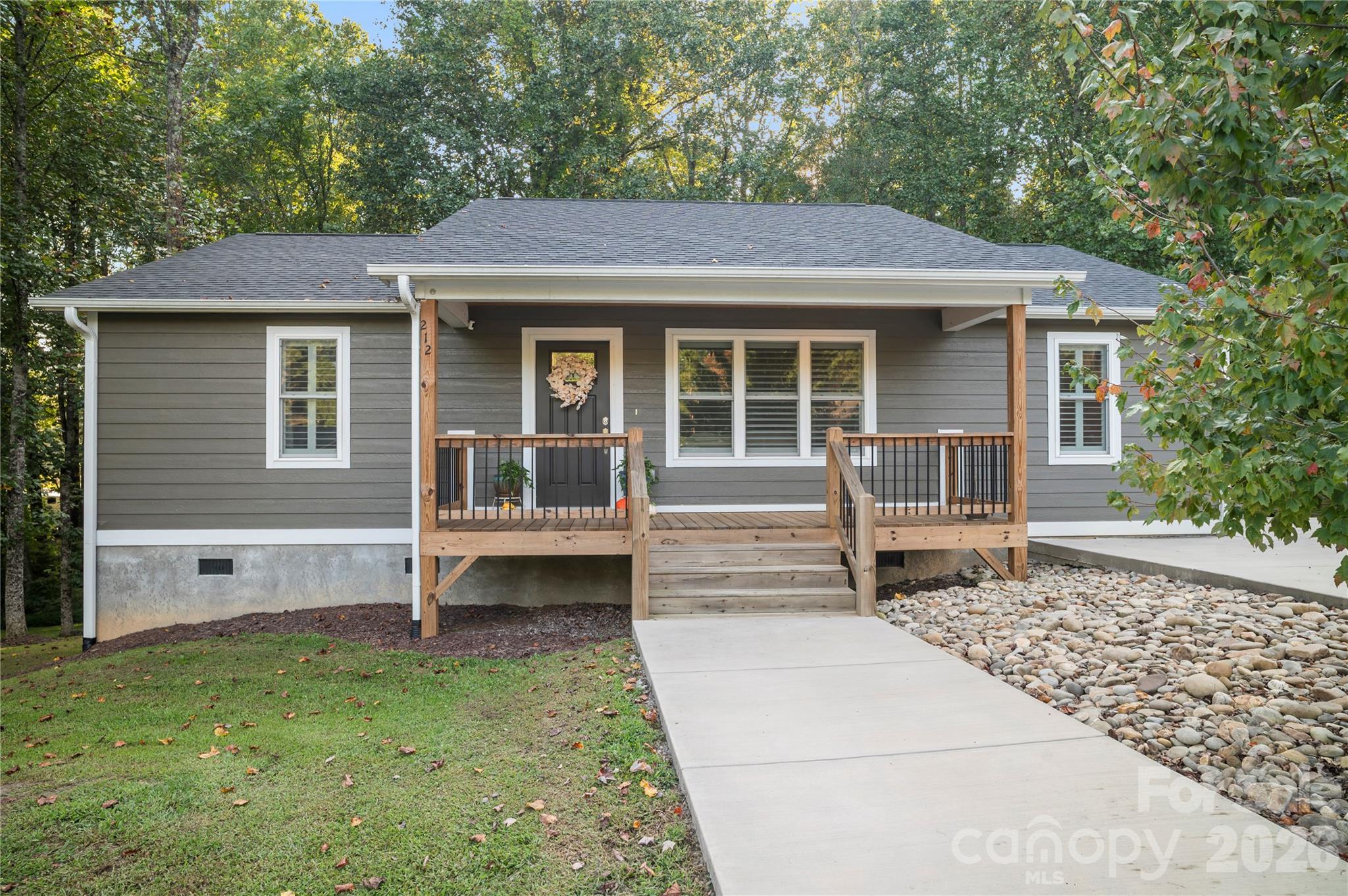 212 Walt Drive