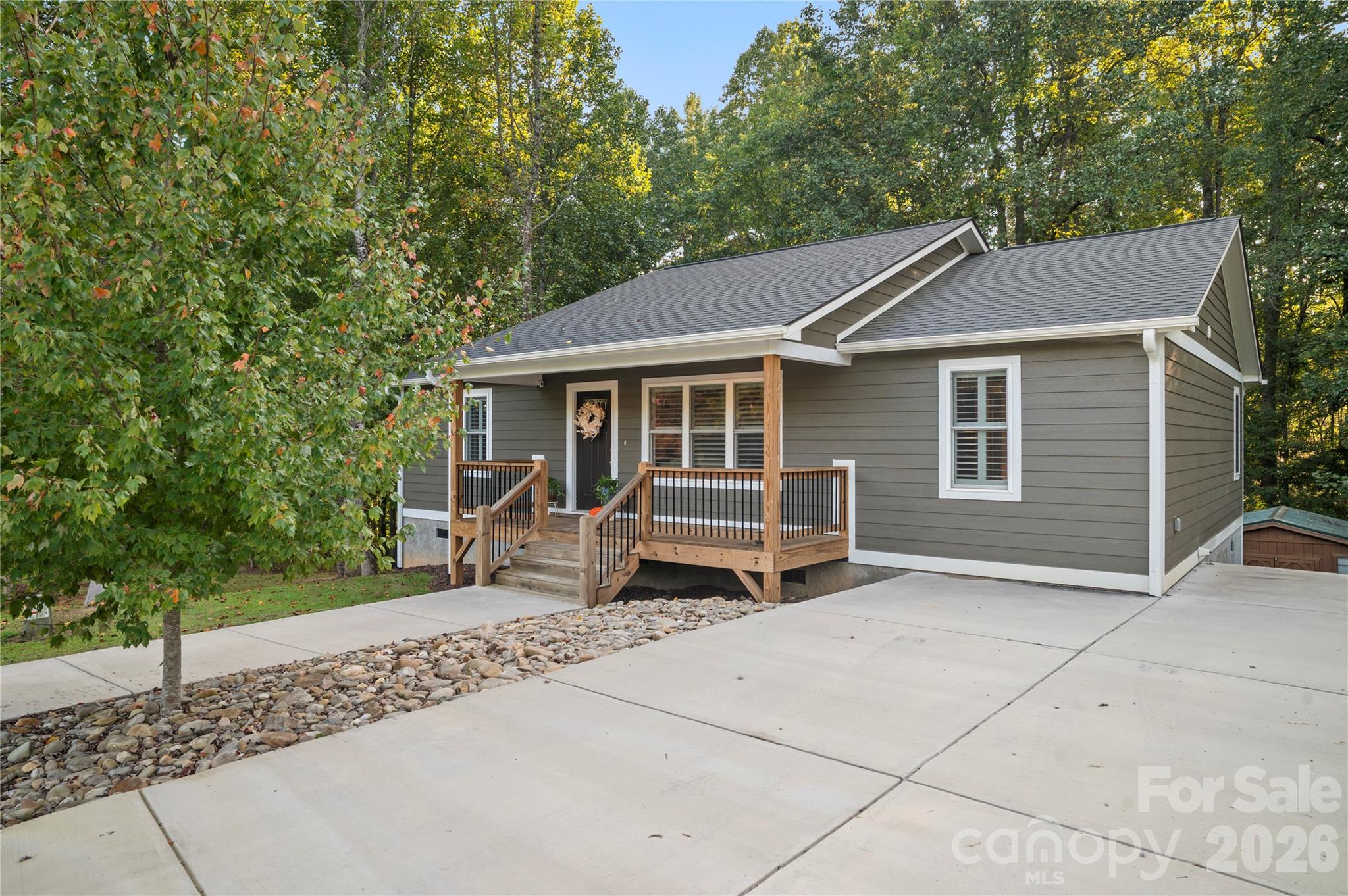 212 Walt Drive
