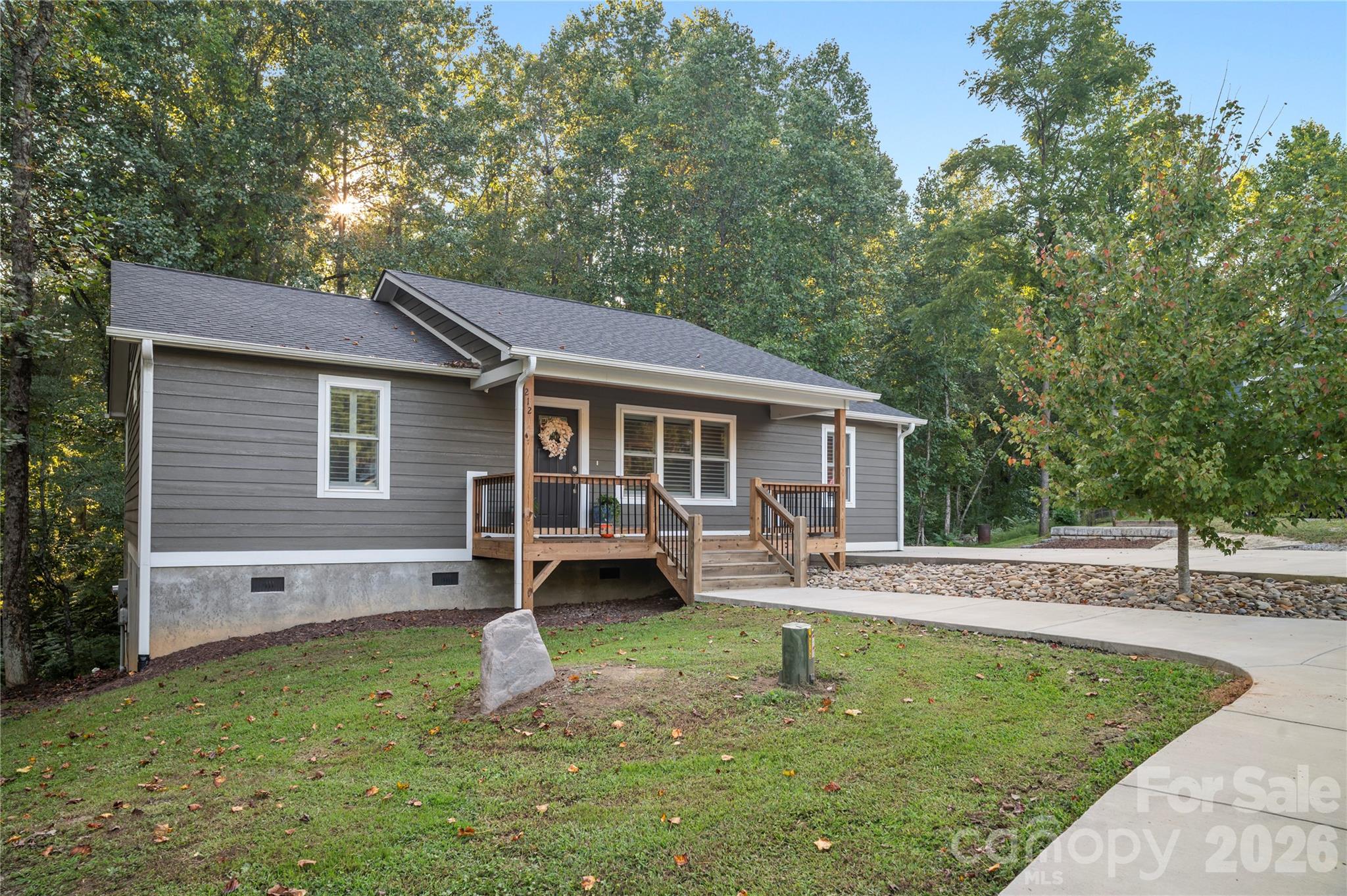 212 Walt Drive