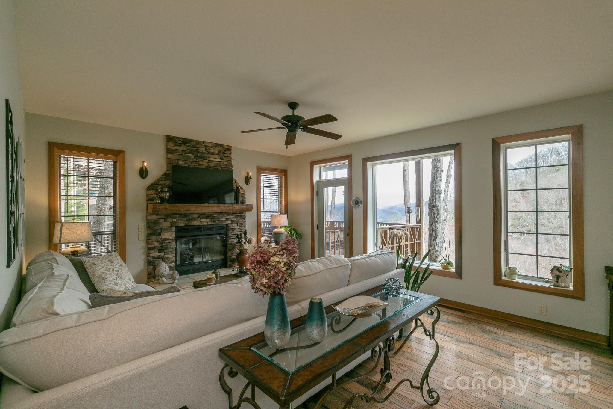 61 Creekside Way G/101